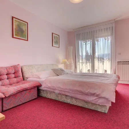 Dolzan Διαμέρισμα Μπλεντ